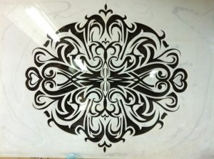 חיתוך פרספקס בלייזר