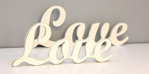 חיתוך עץ ב cnc